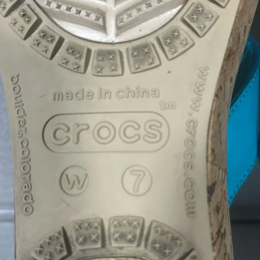 Crocs A-Leigh Turquoise Cork Wedge Thong Sandals Women's Size 7 - Picture 6 of 8
